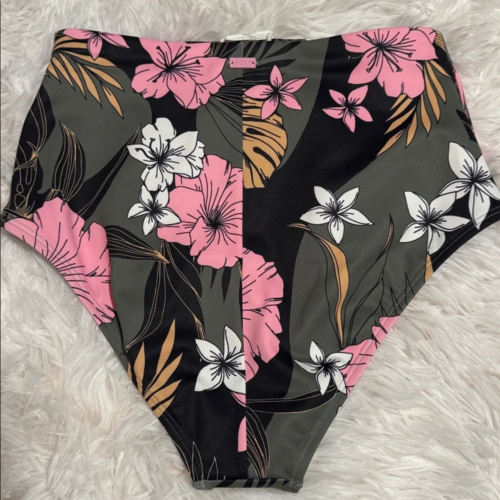 Roxy Pro The True Air Swimwear large NWT